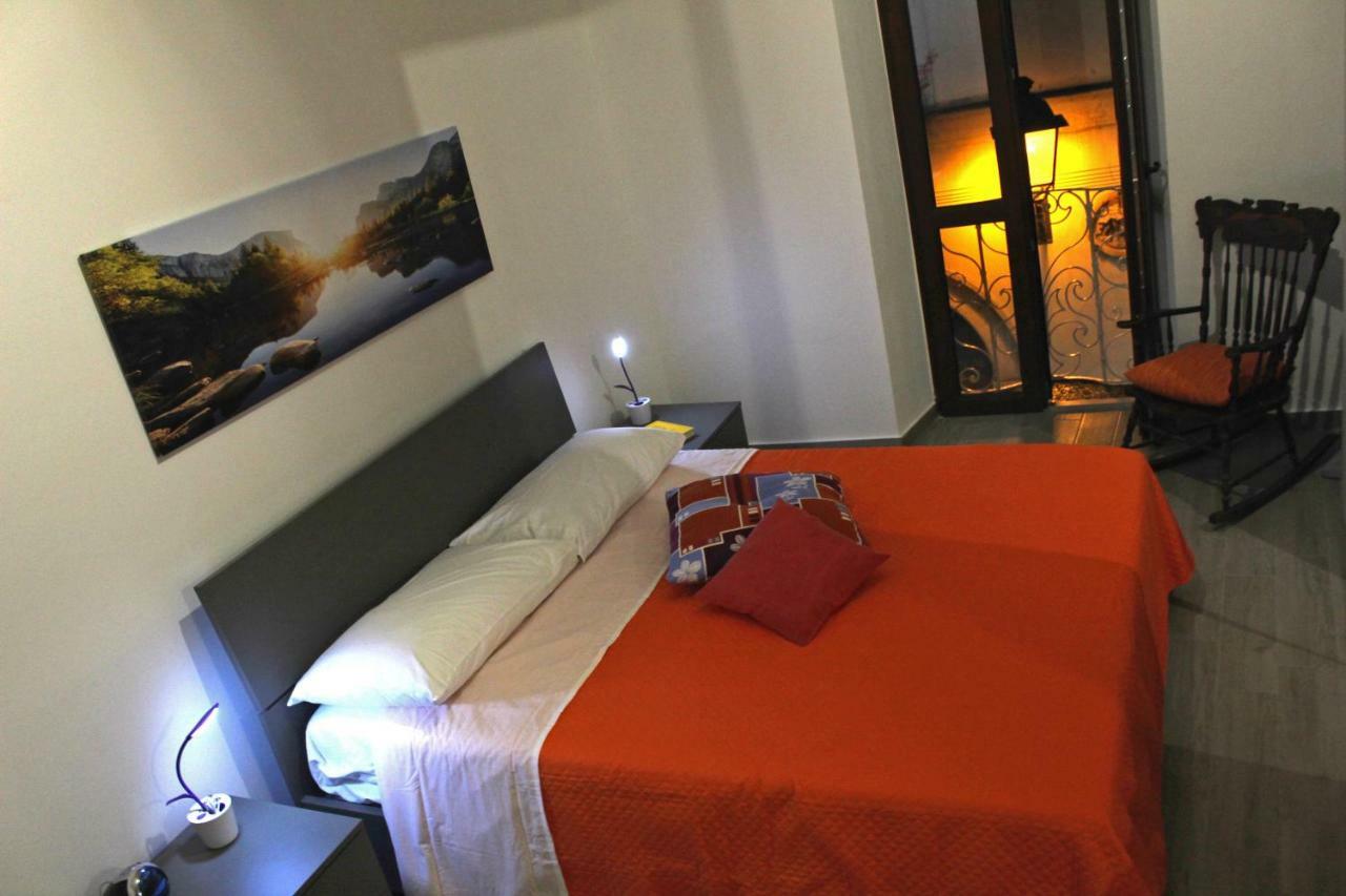 Daniel House Appartement Bellano Buitenkant foto
